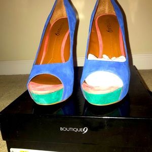 Boutique9 high heel shoes